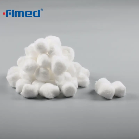 القطن الطبي المعقم أو غير المعقم-متى يهم العقم حقًا؟